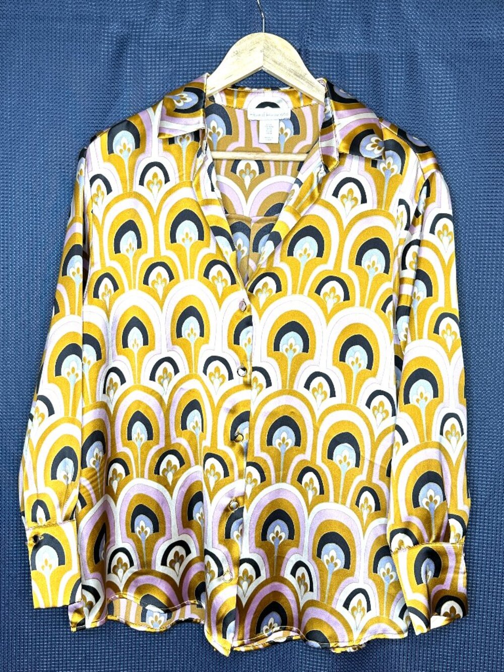 House of Harlow Abstract Satin Button Top Wide Sleeve MED Artsy Colorful Boho